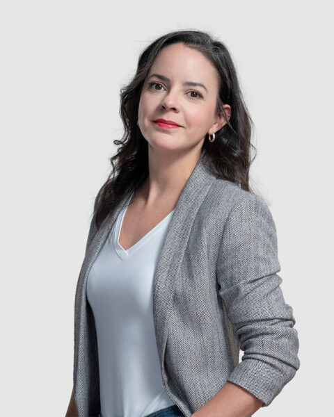 fotos estudio corporativa empresa linkedin retrato mujer