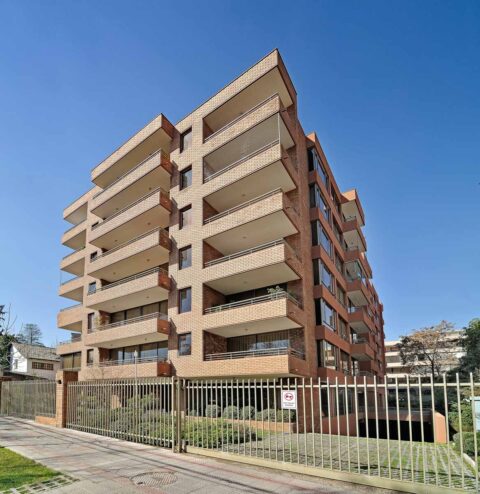 Producción audiovisual inmobiliaria fachada edificios Vitacura